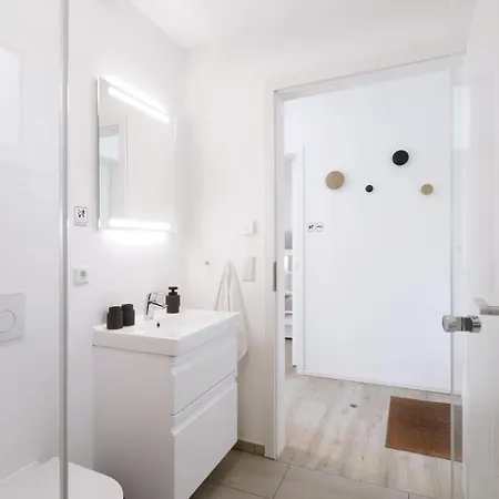 Lovely In Lembruchduemmer Apartment